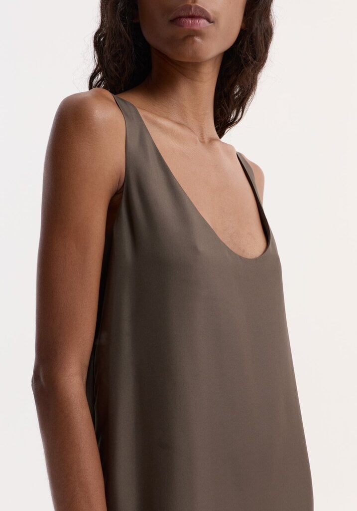 Róhe Róhe // Silk scoop-neck dress
