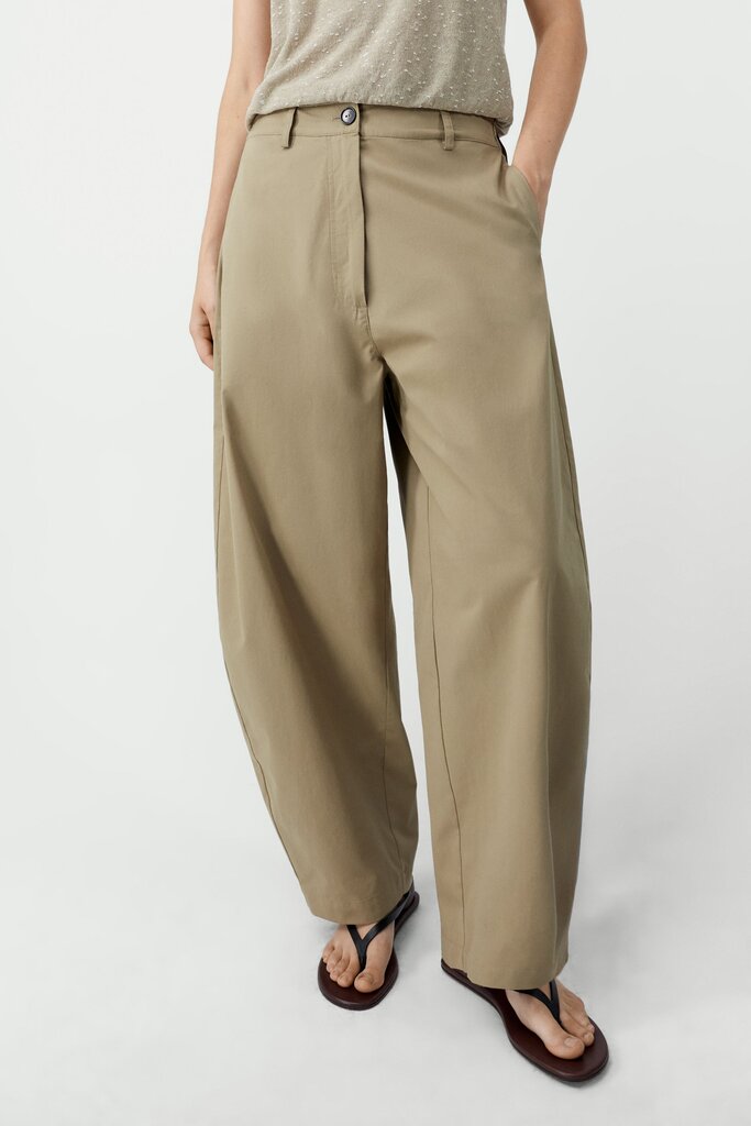 Cordera Cordera // Cotton Curved Pants