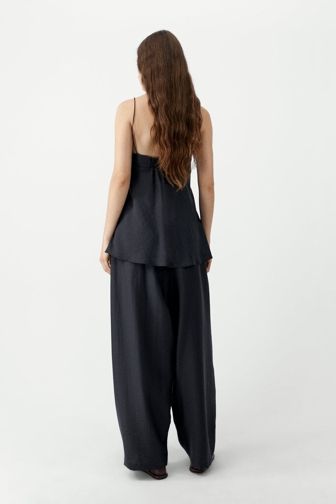 Cordera Cordera // Heart-Shaped Top