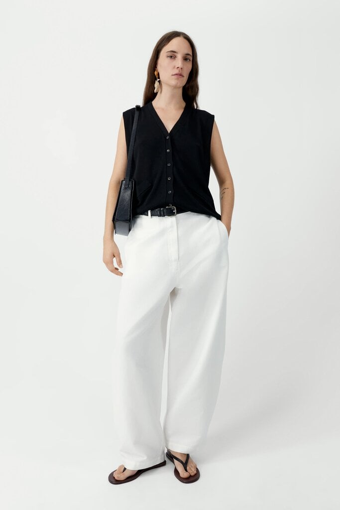 Cordera Cordera // Cotton & Linen Curved Pants