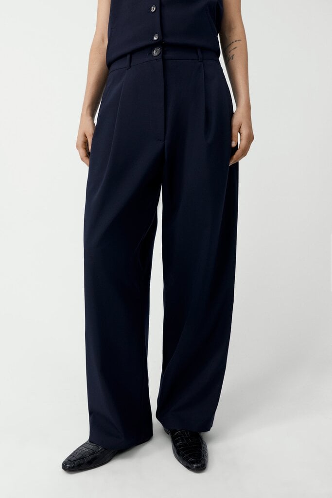 Cordera Cordera // Tailored Masculine Pants