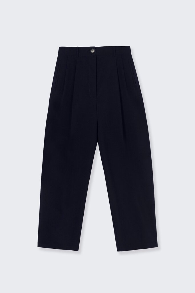 Cordera Cordera // Tailored Masculine Pants