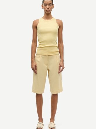 Samsoe Samsoe Saharper pleat shorts