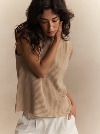 Lune Stella sleeveless top