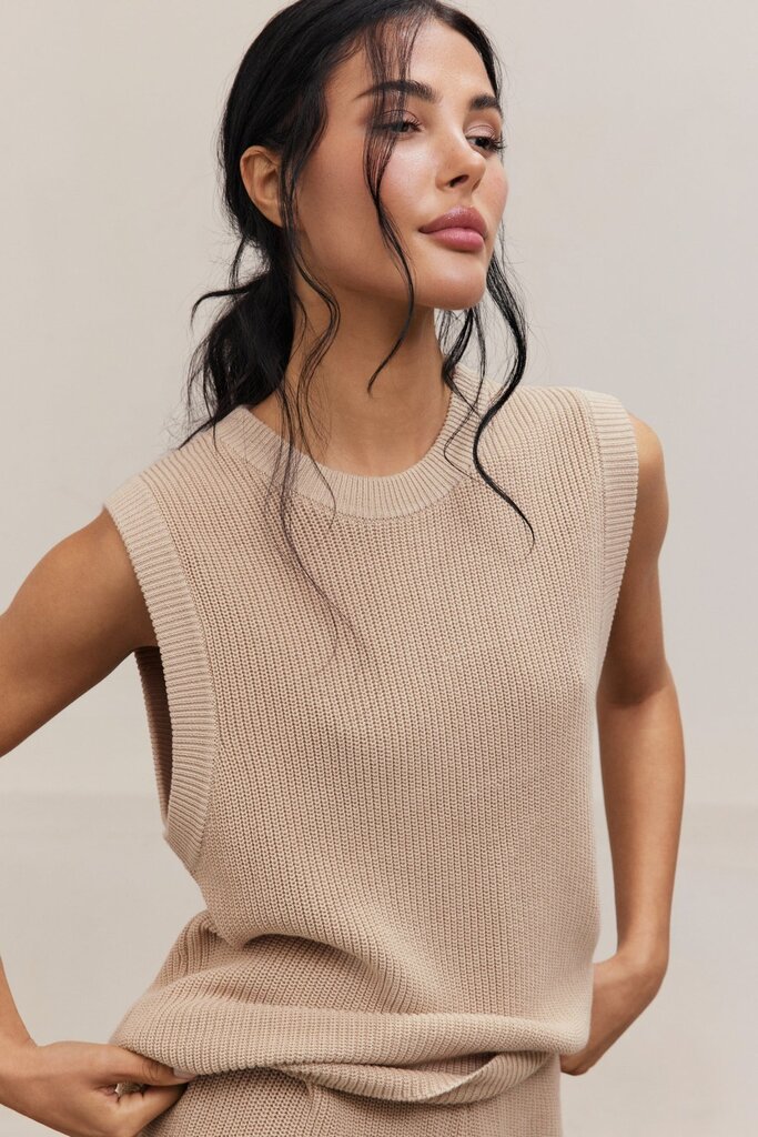 Lune Lune // Stella sleeveless top