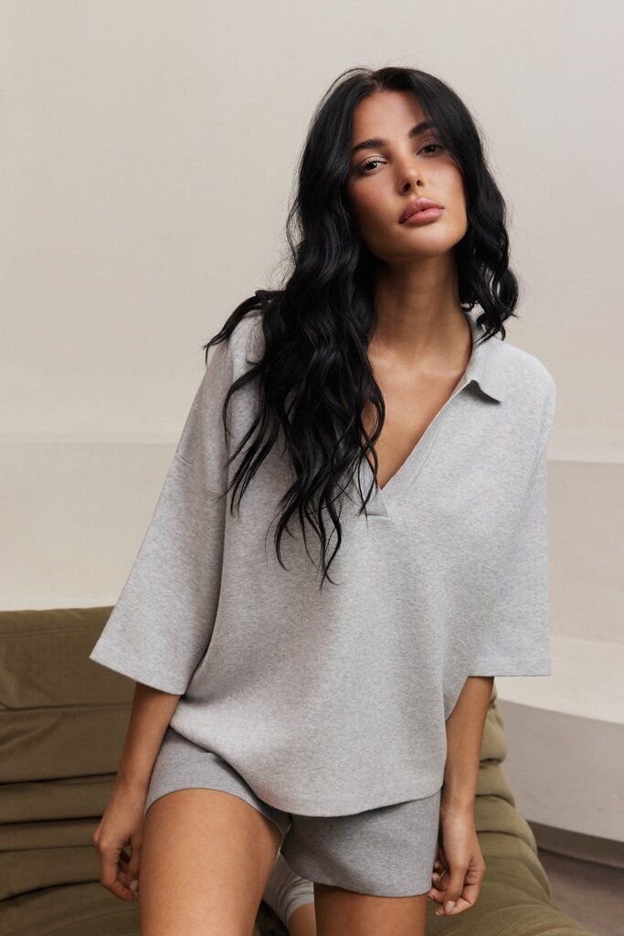 Lune Lune // Olly V Neck top