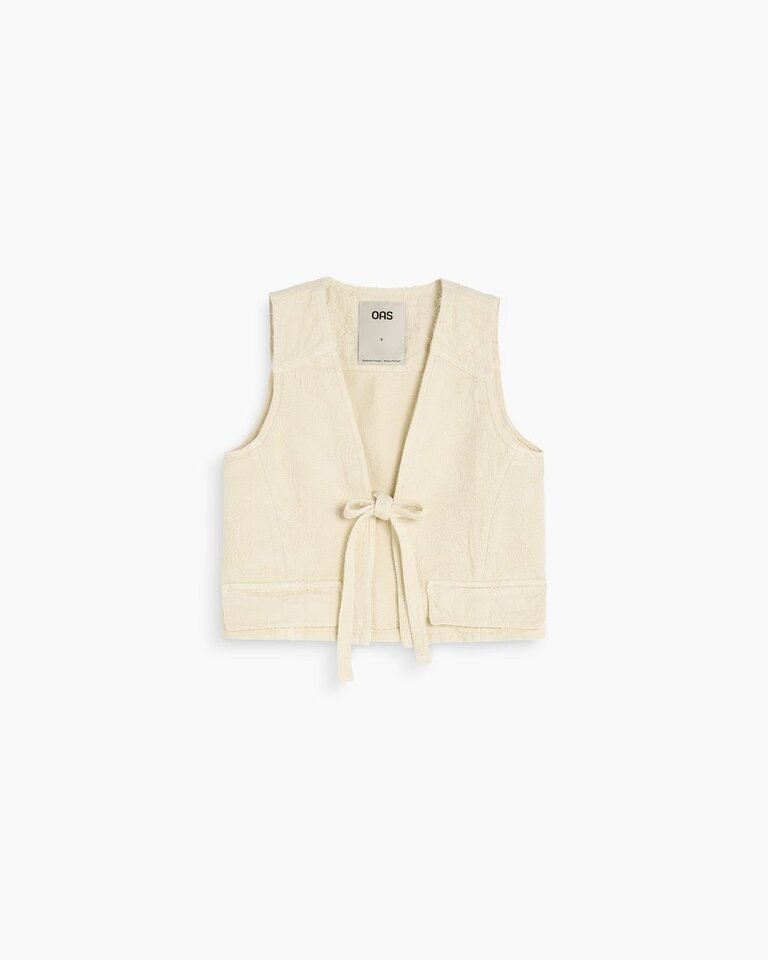 Oas // Lia Vest
