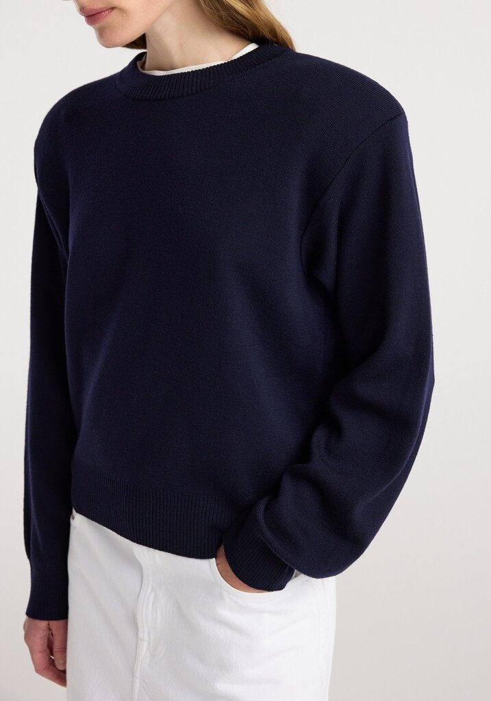 Róhe Róhe // Statement shoulder crewneck