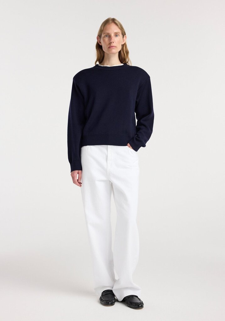 Róhe Róhe // Statement shoulder crewneck