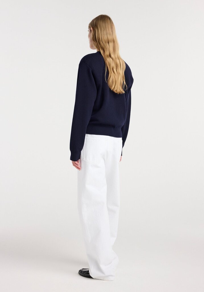 Róhe Róhe // Statement shoulder crewneck