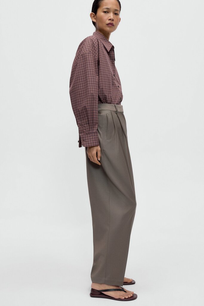 Cordera Cordera // Masculine Barrel Pants