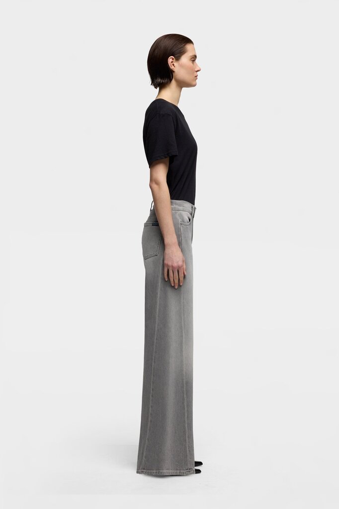Seven for all Mankind Seven // Lotta Tailorless Metal