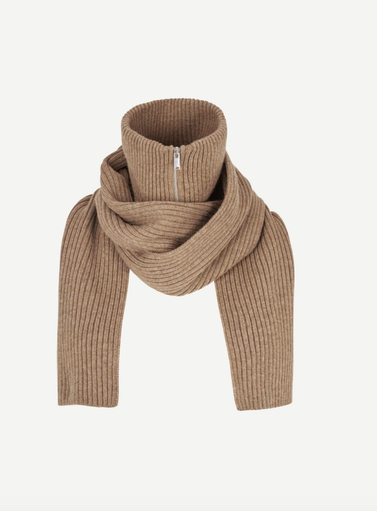 Samsoe Samsoe Samsoe Samsoe // Sakara Neck Scarf