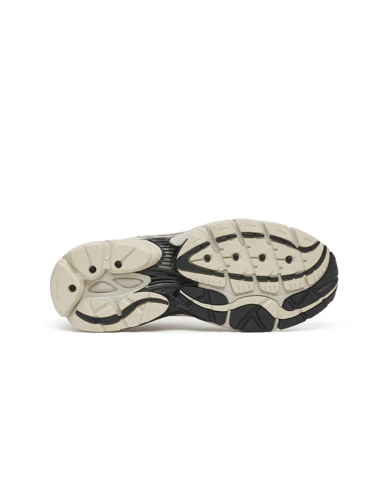 Saucony Saucony // Progrid Omni 9 Eggshell