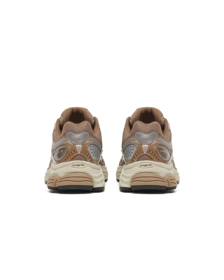 Saucony Saucony // Progrid Omni 9 Saddle