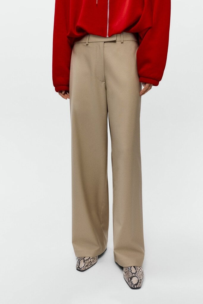 Cordera Cordera // Low Rise Pants