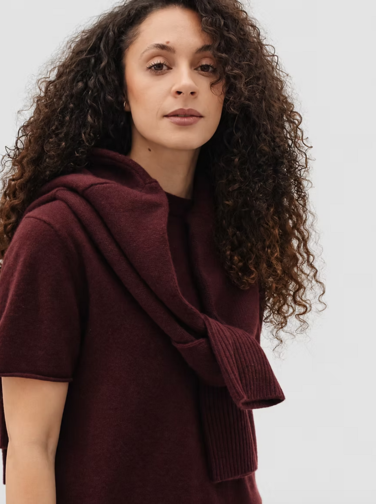 L'ame de Julie L'ame de Julie // Joya Burgundy