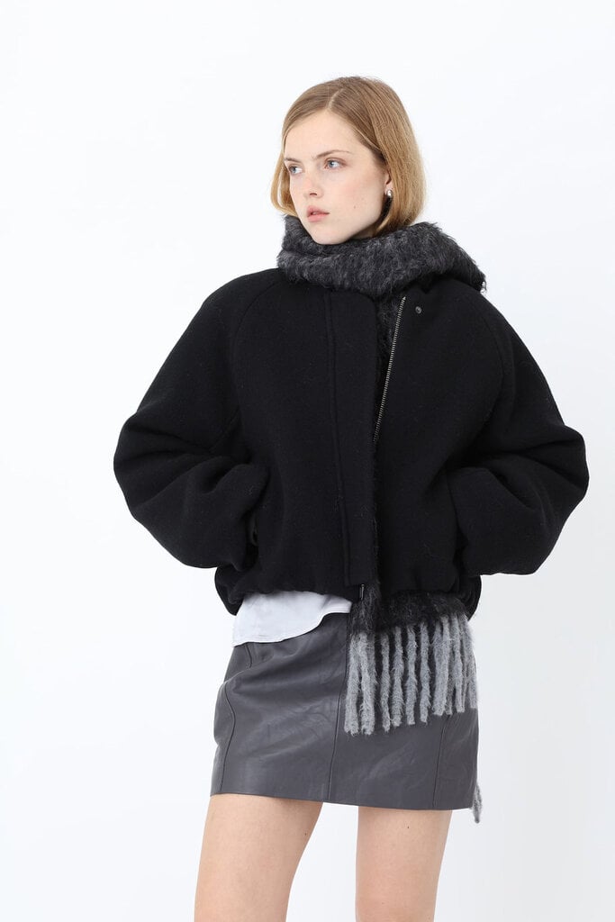 Won Hundred Won Hundred // Ola Wool Bomber