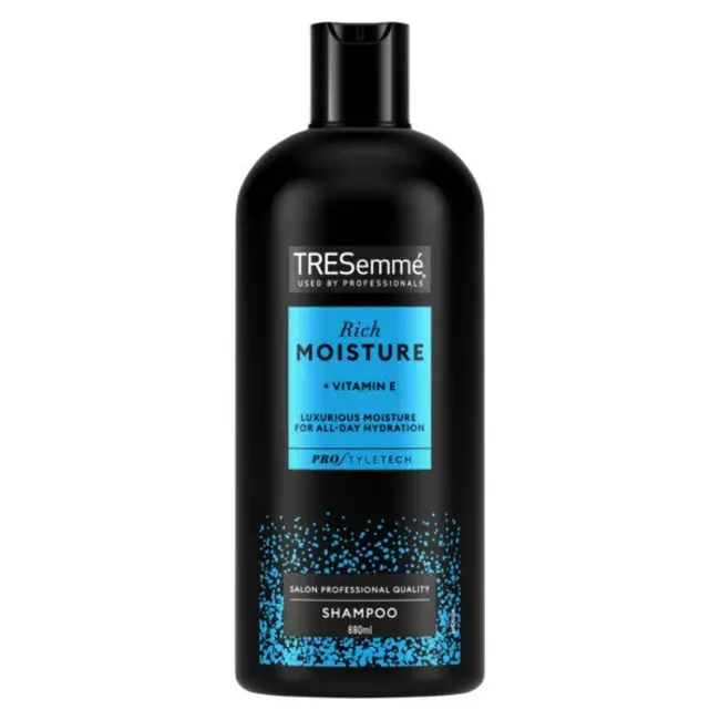 Tresemme Rich Moisture Shampoo 680ml