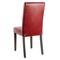 Chaises en simili cuir rouges