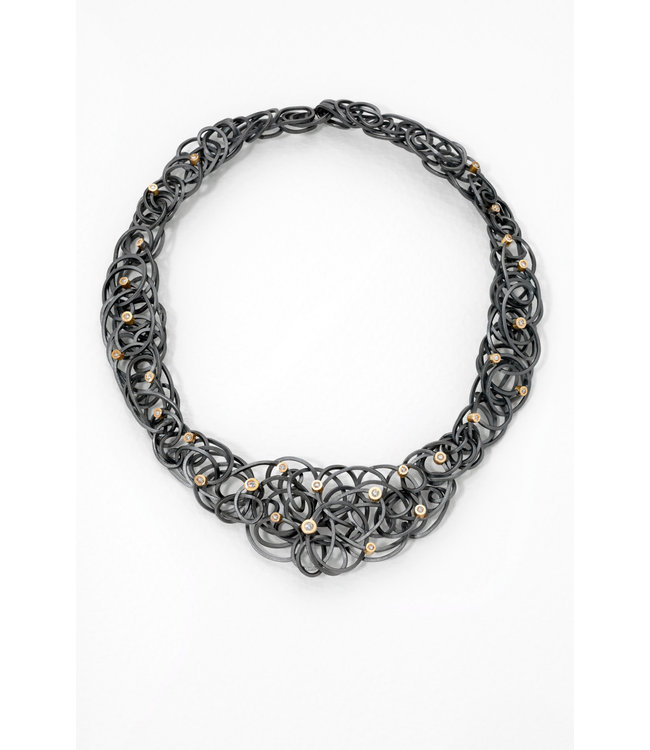 Arior Barcelona Caos necklace