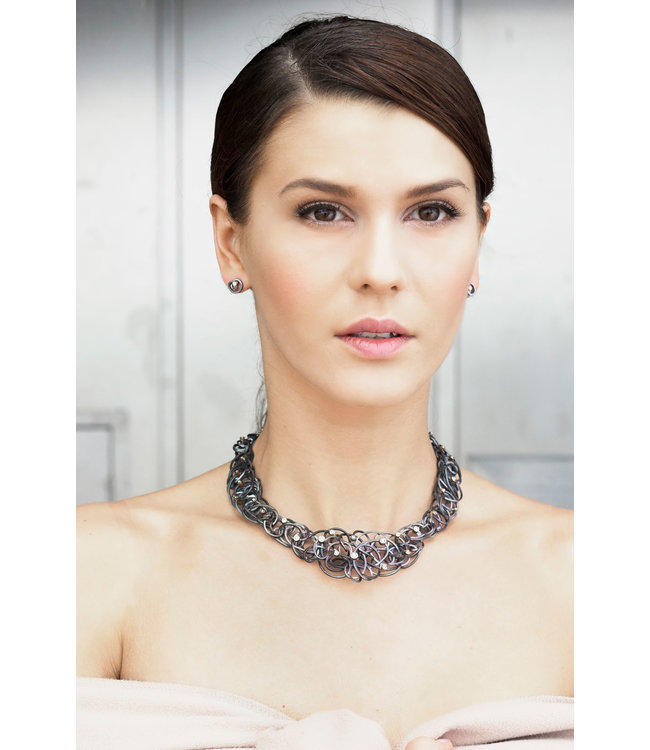 Arior Barcelona Caos necklace