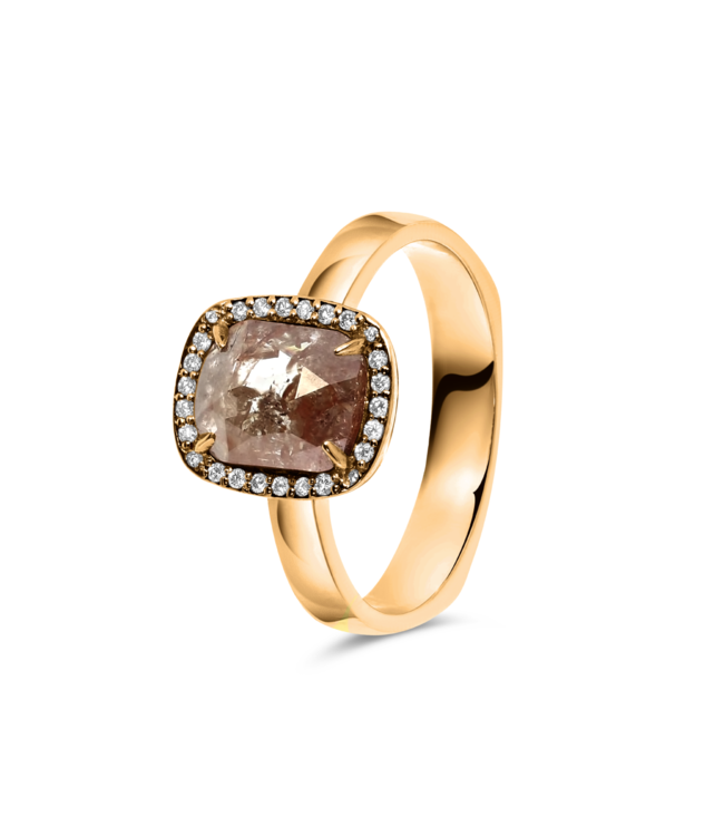 W. de Vaal Ring 14krt Geelgoud.