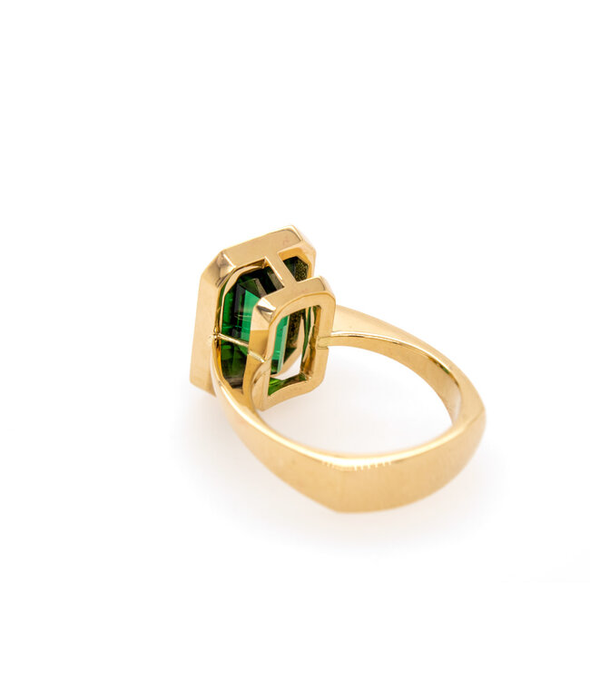 W. de Vaal Ring 14krt Yellow Gold with Tourmaline 6,81crt & Diamond 0,20crt (3030)