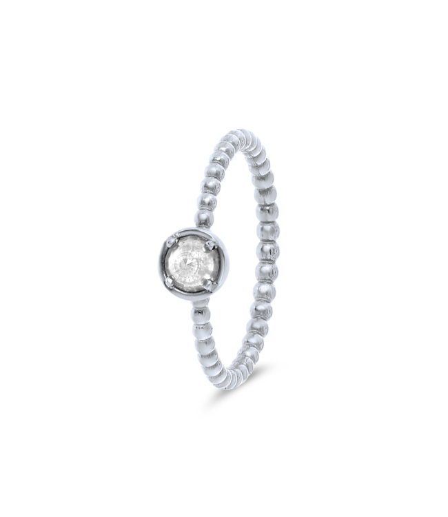 W. de Vaal 14 krt. witgouden pareldraad ring met diamant