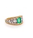 W. de Vaal 14 krt. gouden bicolor ring met smaragd en diamant