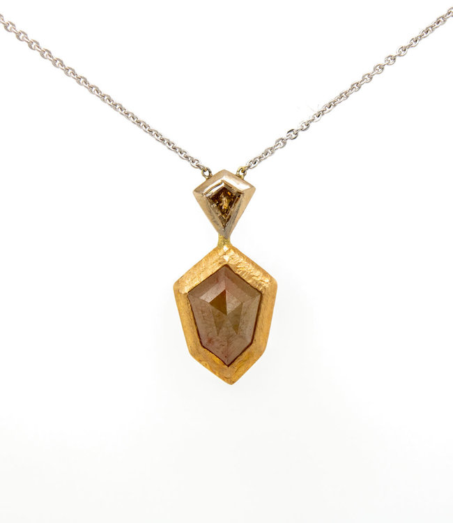 W. de Vaal 14 krt. necklace with a bicolor gold pendant with diamond