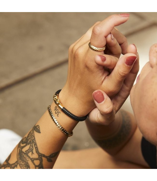 Buddha to Buddha Buddha to Buddha Bennett Goud Leer Armband YG