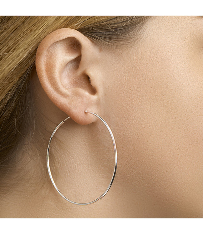 Oorringen met een ronde buis en een scharnier-sluiting