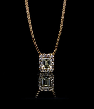 Bloch & Co 18 crt Yellow Gold Necklace with 0.62ct Emerald Cut Diamond VVS2 and GIA Report + 0.17ct Diamond VVS2