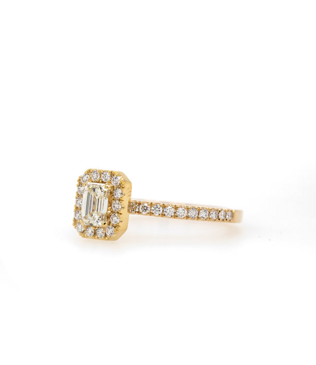 Bloch & Co 18 crt Yellow Gold Ring size 17 with 0.52ct Emerald Cut Diamond and 0.33ct Diamonds