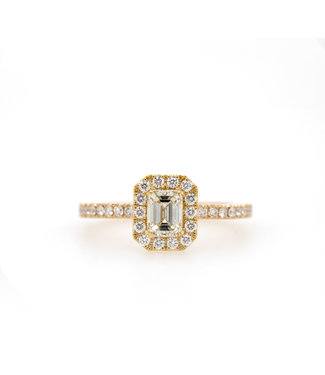 Bloch & Co 18 krt Geelgouden Ring maat 17 met  0.52ct Emerald Cut Diamant en 0.33ct Diamanten