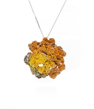 Arior Barcelona Ochre Kholl pendant