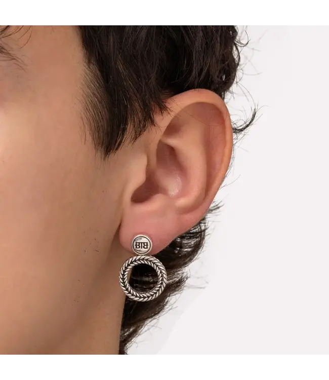 Buddha to Buddha Buddha to Buddha Barbara Round Oorbel Zilver Single Piece