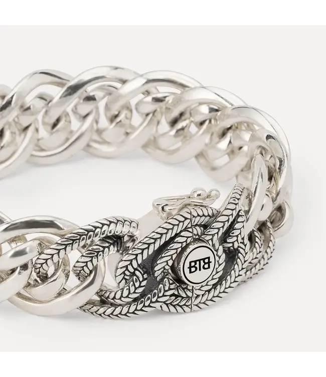 Buddha to Buddha Exclusive Nathalie Small Textuur Bracelet Silver 925 Sterling Silver – Free Engraving