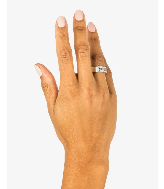 Buddha to Buddha Esther Dual Ring Silber