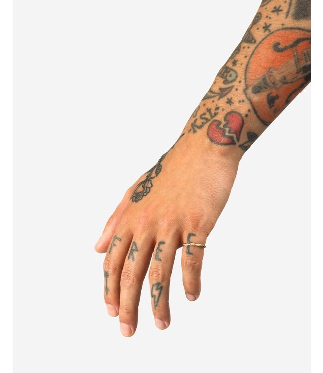 Buddha to Buddha Exclusive Stacking Ring Katja Twist Goud 14kt 925 Sterling Silver – Free Engraving