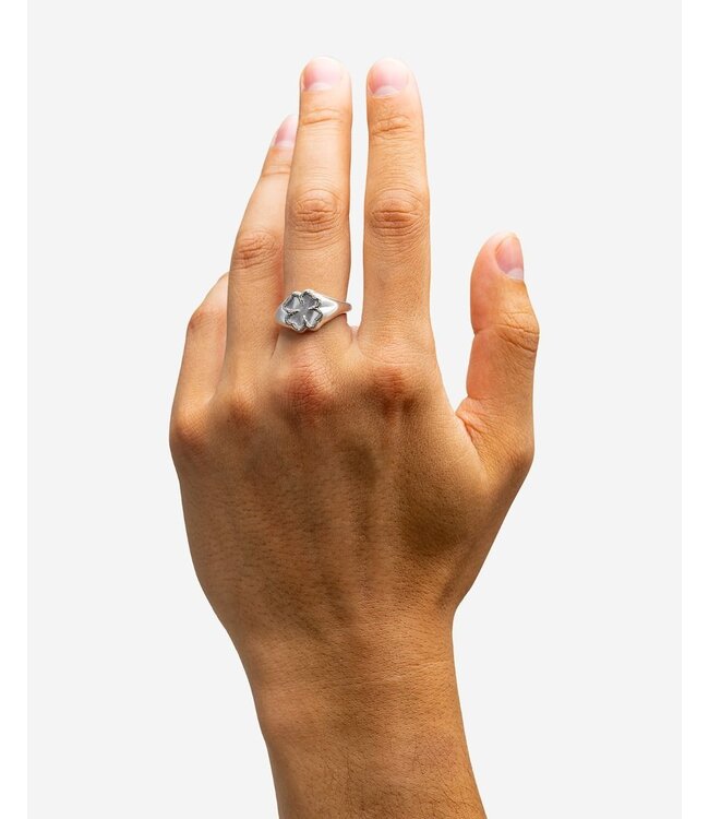 Buddha to Buddha Signet Ring Katja Clover Mother of Perle