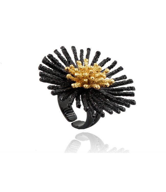 Arior Barcelona Sieraden Esporas medium GoldenBlack ring