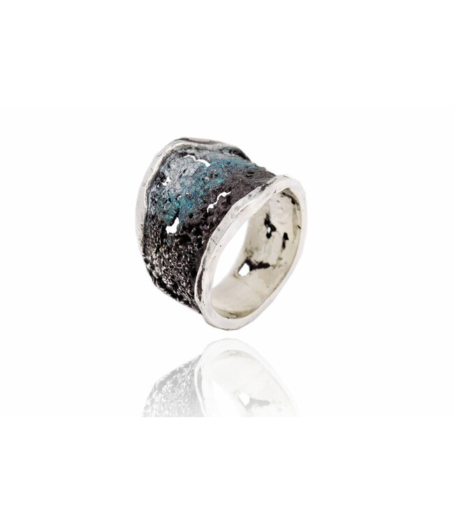 Arior Barcelona Small Intenzza Ring