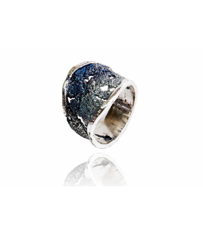 Arior Barcelona Small Intenzza Ring