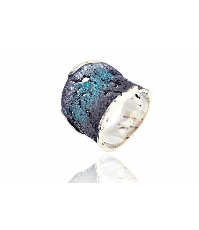 Arior Barcelona Big Intenzza Ring