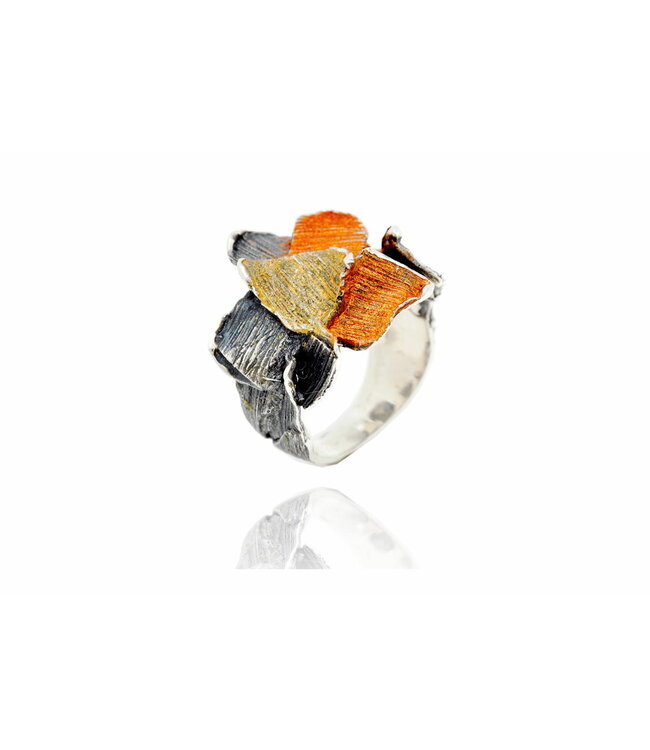 Arior Barcelona Small Summum Ring