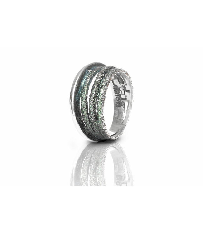 Arior Barcelona Dynamic Little Ring