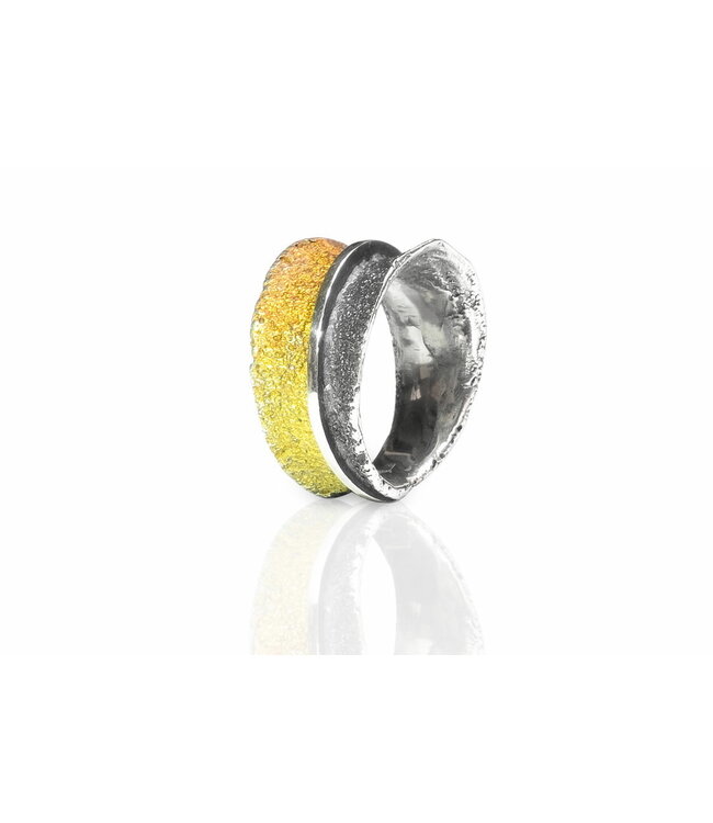 Arior Barcelona Osha Ring