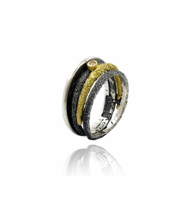 Arior Barcelona Dynamic Little Ring